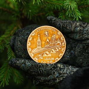 Магнит на холодильник из бересты