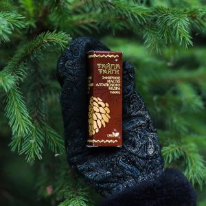 Эфирное масло кедра.