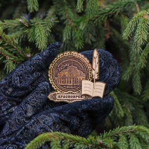 Сувениры из Красноярска. Магнит Красноярский железнодорожный вокзал