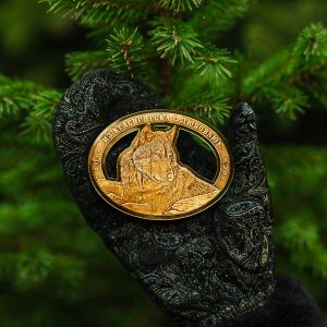 Сувенирный магнит на холодильник Волк