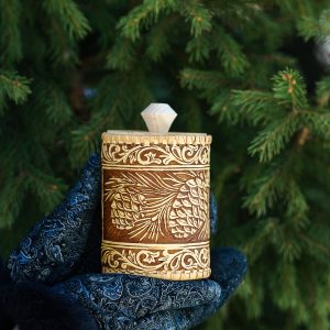 туесок из бересты с изображением шишек