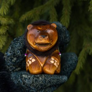 Сувенирное изделие "Медведь в шубе"