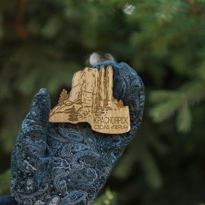 Магнит Красноярск столбы Перья