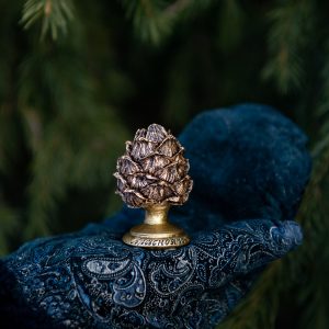 Сувенир кедровая шишка Красноярск