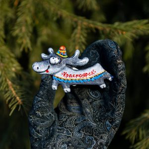 Магнит весёлый олень
